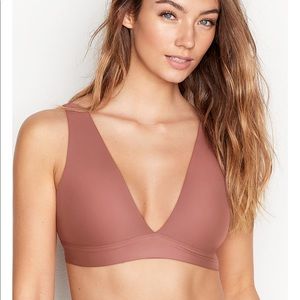 Unlined soft wireless lounge bra